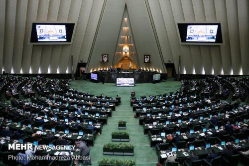 پاسخگویی وزیر علوم به سئوالات نمایندگان مجلس