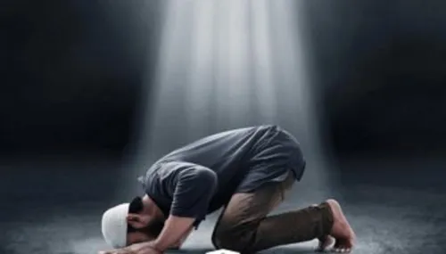 نماز فقط یک عبادت نیست این ۴ اتفاق را در زندگی رقم می زند