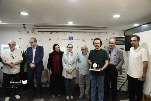 برگزیده نهمین جایزه ابوالحسن نجفی