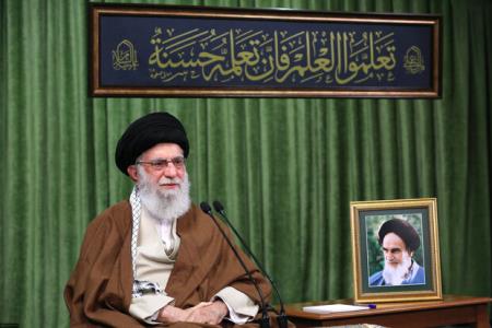 دولت جوان حزب اللهی علاج مشكلات كشور است