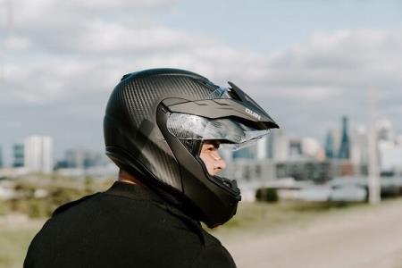 كلاه ایمنی هوشمند پس از تصادف درخواست كمك می نماید